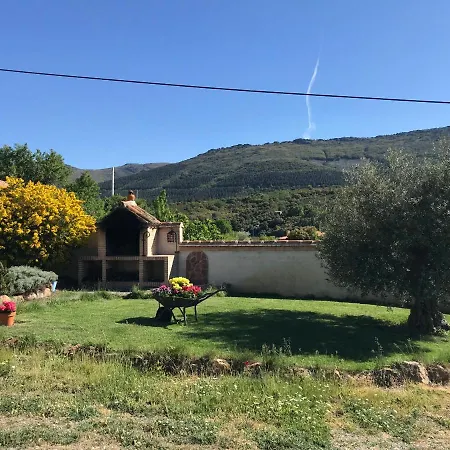 Holiday home El Cantueso Hontanar